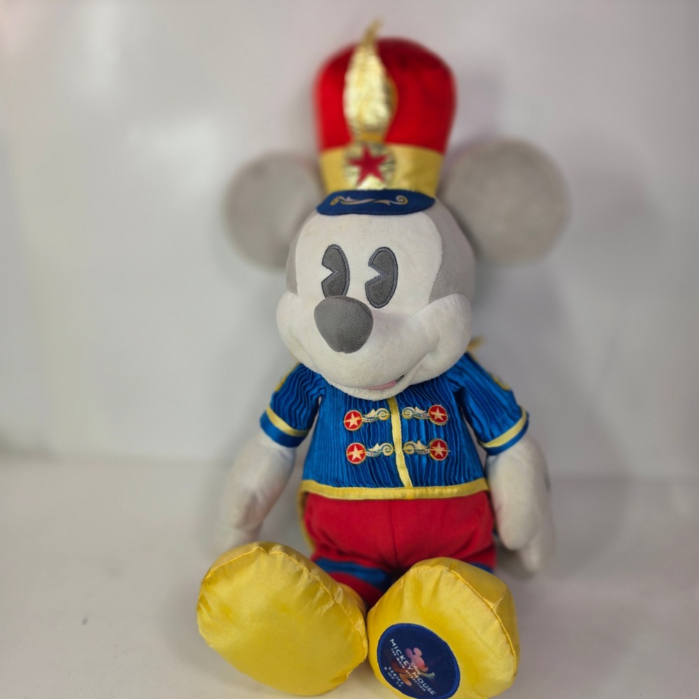 Disney Mickey Mouse The Main Attraction Dumbo Plush Series 8 50th Anniversary